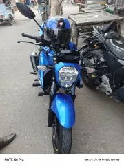 Suzuki Gixxer Dual Disc Dual Tone